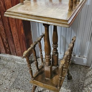 Mesa Auxiliar de Madera Estilo Clásico - imagen 2