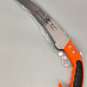Lote siguiente: Serrucho de Poda Hoja Curva Samurai con Mango Naranja