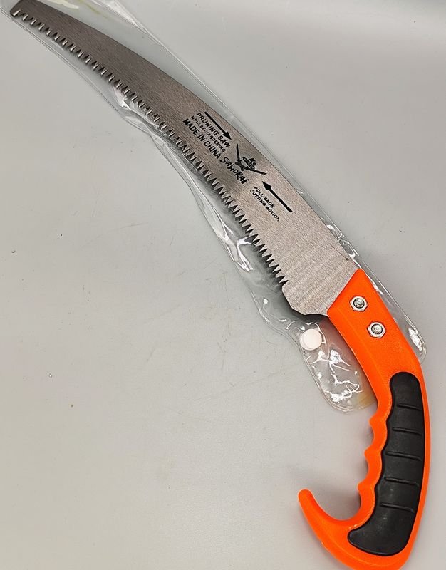 Serrucho de Poda Hoja Curva Samurai con Mango Naranja