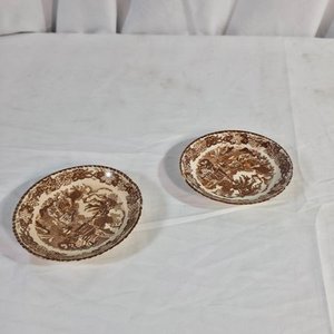 Lote siguiente: Par de Platillos Ovalados en Porcelana Japonesa con Diseño Oriental