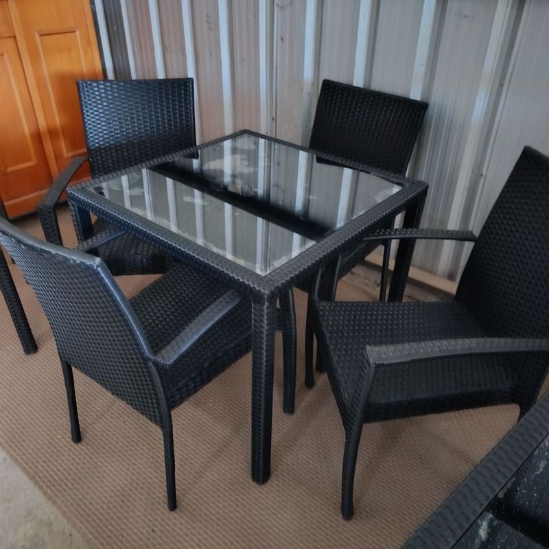 Mueble de Patio con Mesa Cuadrangular y Sillones Apilables - imagen 3