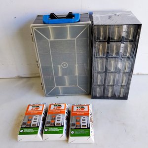Lote siguiente: Organizador de Herramientas con Compartimentos y Adhesivos Instantáneos