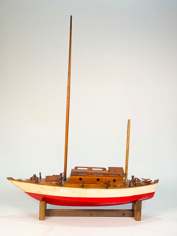 Maqueta de Velero de Madera a Dos Mástiles - Rojo y Blanco - imagen 1