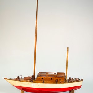 Maqueta de Velero de Madera a Dos Mástiles - Rojo y Blanco - imagen 1