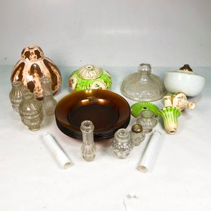 Lote de Platos de Vidrio y Accesorios para Araña - imagen 2