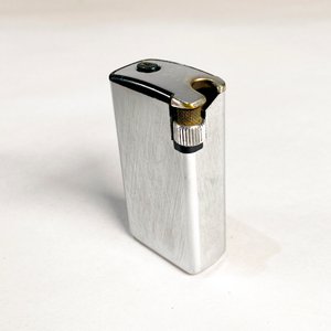 Encendedor "Win" Gas Lighter Flamina S.A. Barcelona Plateado - imagen 3
