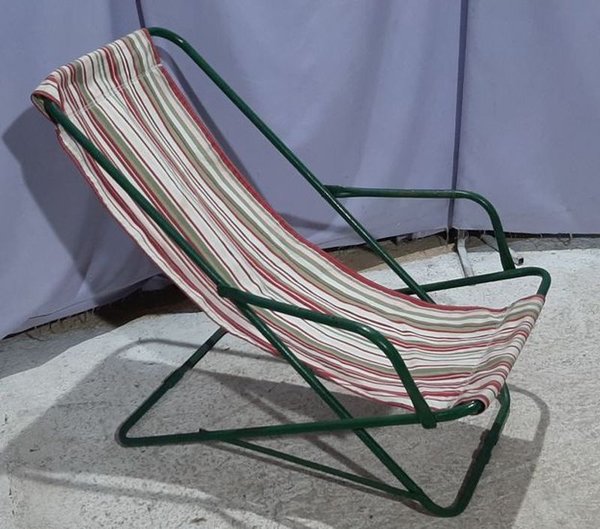Reposera de Caño con Lona Rayada Verde y Roja - imagen 1