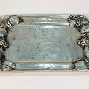 Juego de 2 piezas de peltre: centro oval y fuente rectangular con frutas - imagen 3