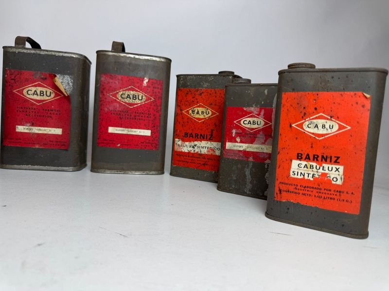 9 latas de lubricantes vacías para venta - imagen 2