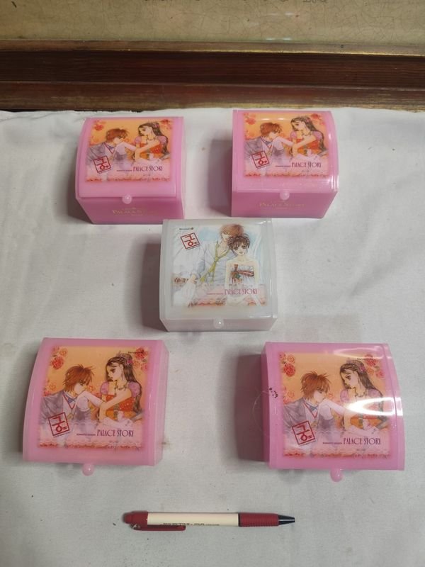 Colección de cajas de joyería y accesorios - imagen 3