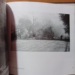 Lote siguiente: Libro "Una Historia en Imágenes 1957-1973" - Recopilación Fotográfica