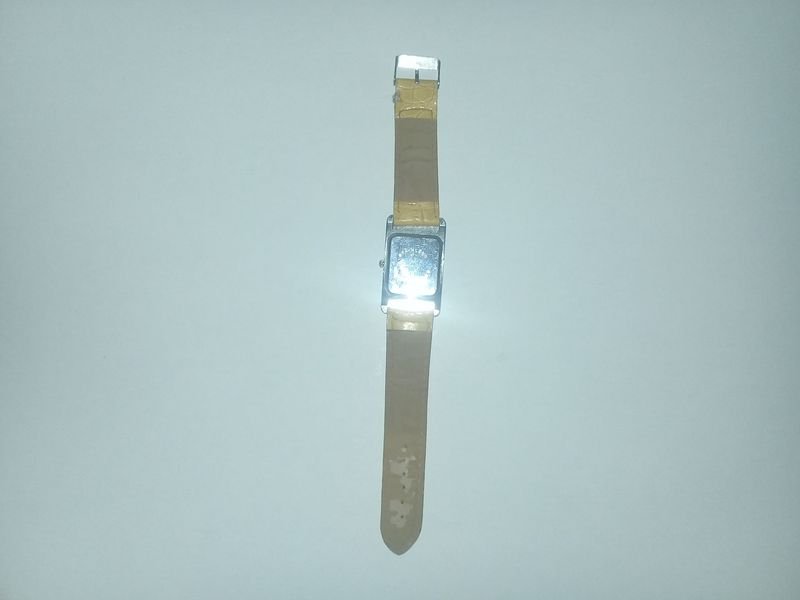 Reloj de pulsera para dama de buena calidad - imagen 2