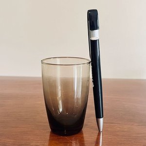 Lote de 9 Vasos Ahumados y 5 Copitas de Licor Verdes - imagen 3
