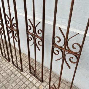 4 Tramos de Reja Angostos con Diseño Ornamental - imagen 5