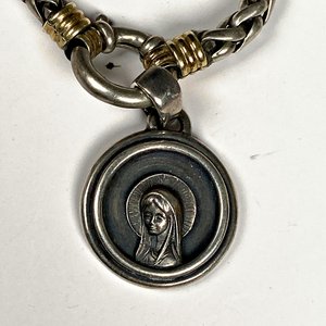 Cadena Gruesa de Plata y Oro con Medalla Religiosa de Plata - imagen 3
