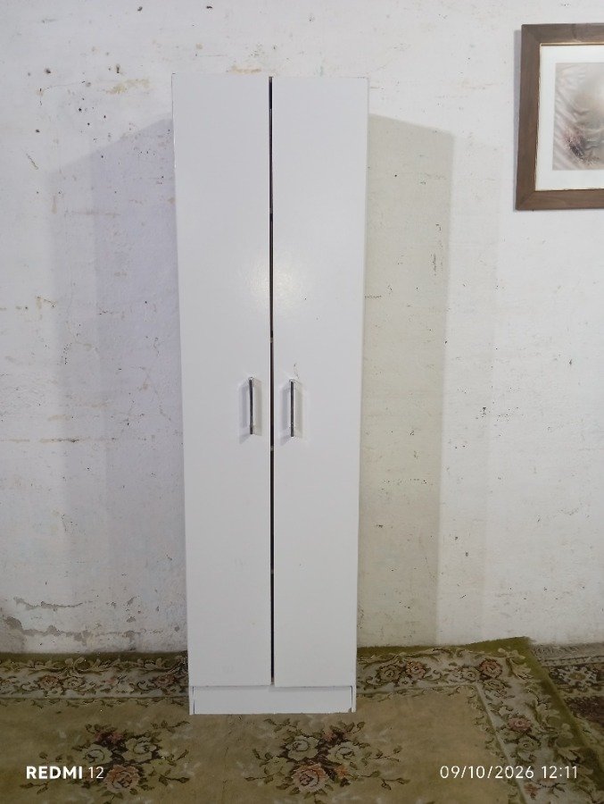 Mueble Auxiliar Blanco de MDF con 2 Puertas y Estantes