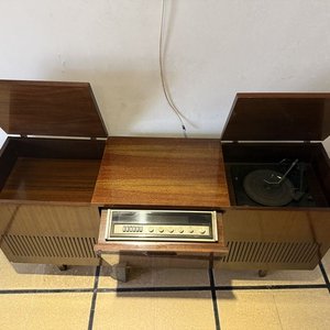 Mueble Consola Radio-Tocadiscos Motorola Vintage Madera - imagen 9