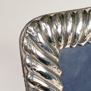 Portarretratos de Plata Inglesa con Diseño Retorcido - imagen 3
