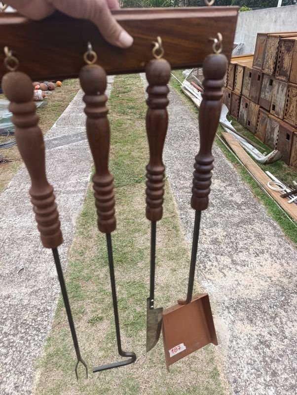 Set de herramientas para parrilla y chimenea - imagen 2