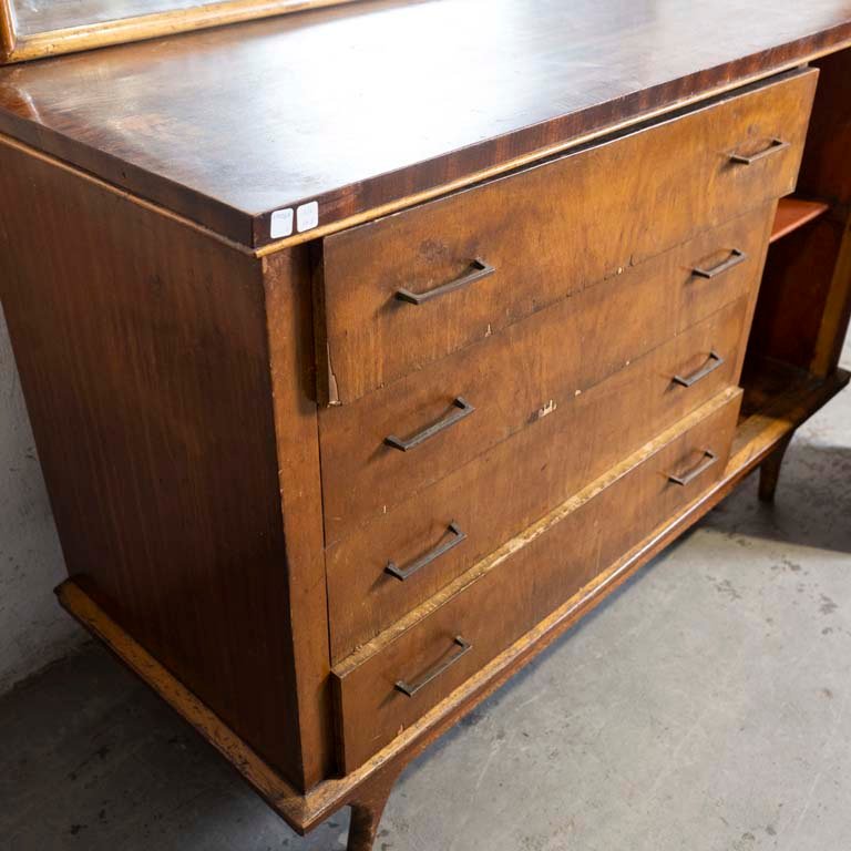 Item 2106846 - Image 2