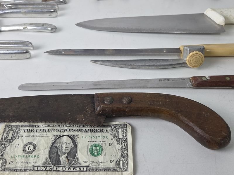 Colección de herramientas y utensilios antiguos y de alta calidad - imagen 4
