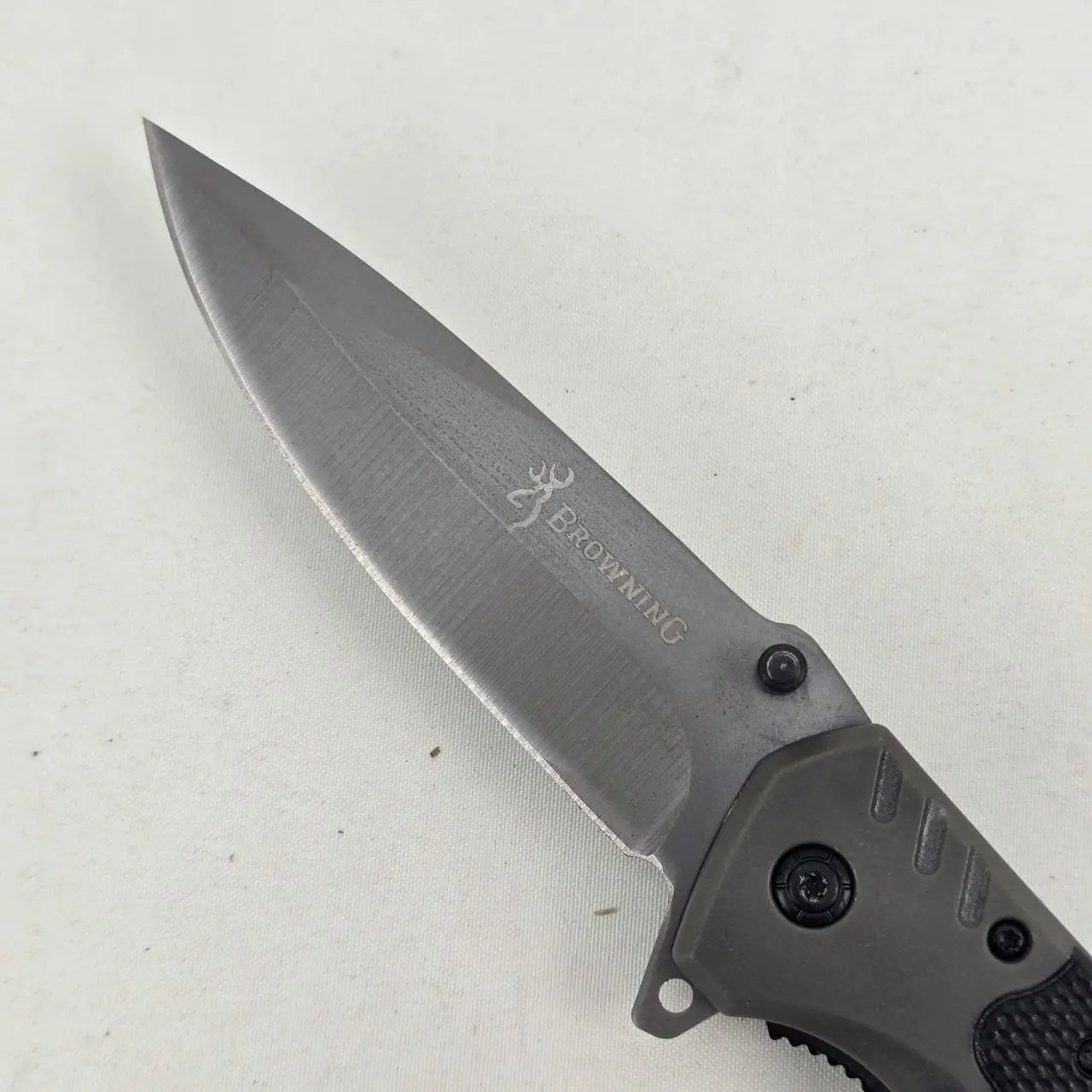Navaja Plegable Browning con Clip y Hoja Lisa