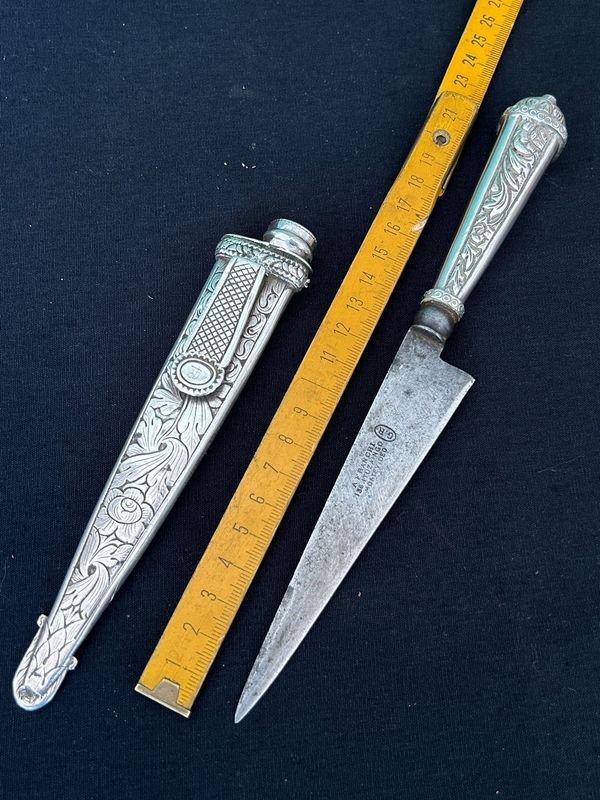 Cuchillo Antonio Franchi calle ituzaingo 136: Pieza escasa de plateria centenaria en plata alta