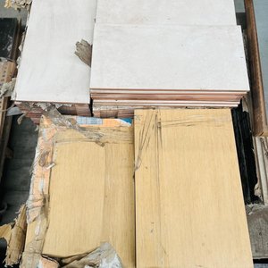 Lote de 30 m² de Cerámicas Importadas - imagen 1
