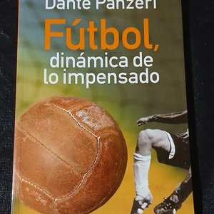 Lote siguiente: Libro "Fútbol, dinámica de lo impensado" de Dante Panzeri - Ediciones Pasco