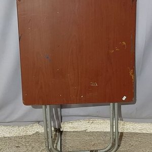 Mesa Plegable Redonda Tapa MDF Patas Caño - imagen 3