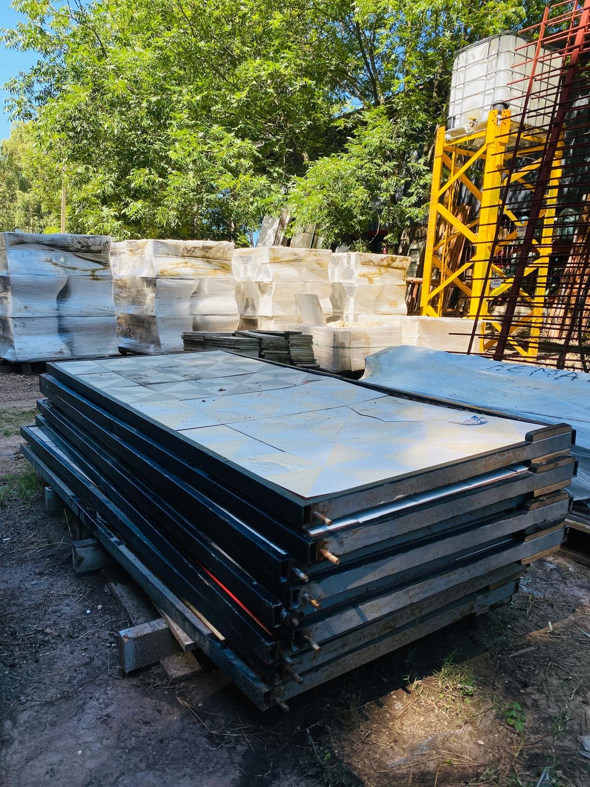 Item lote-x7-estructuras-en-hierro-182x081-m - Image 1