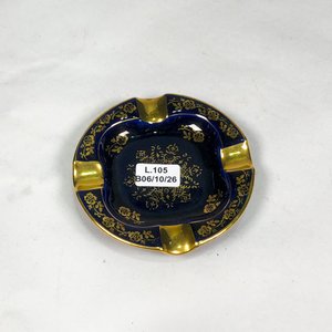 Lote siguiente: Cenicero Limoges de Porcelana Azul Cobalto con Detalles Dorados
