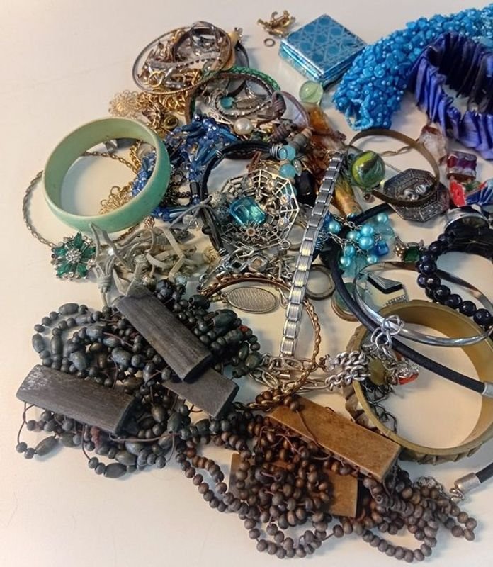 Lotes de pulseras diversas y accesorios - imagen 4