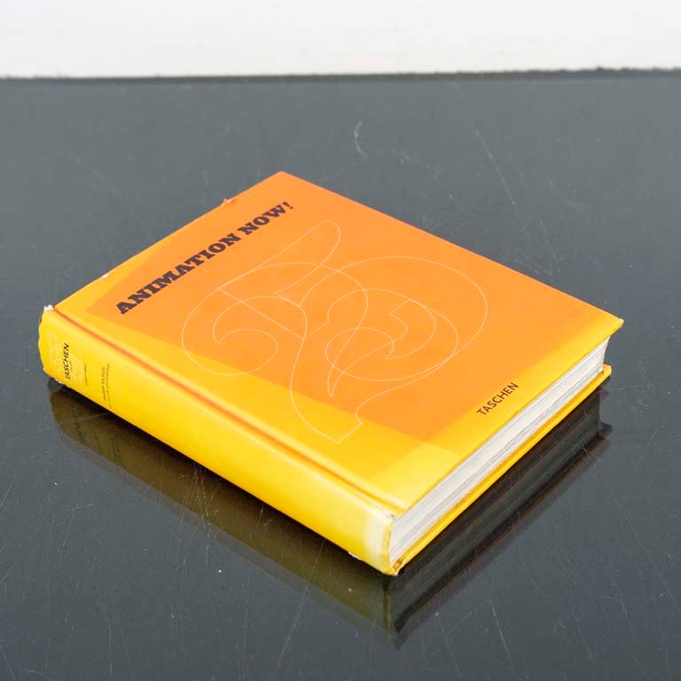 Lote siguiente: Libro de Animación Now de Taschen, tapa dura, detalles en la tapa
