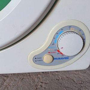 Secarropas Panavox Blanco con Puerta Verde - imagen 4