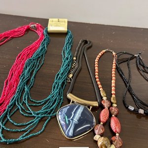 Lote de Collares Variados - imagen 3