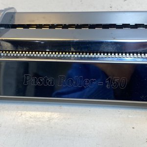 Máquina para Hacer Pasta "Pasta Roller" y Batidora Eléctrica James - imagen 6