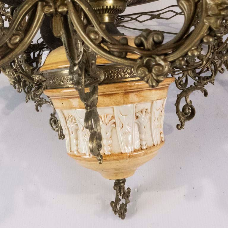 Item 2114381 - Image 1