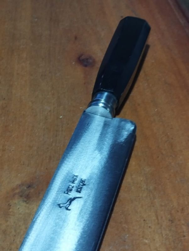 Cuchillo de alta calidad con mango largo y hoja de acero inoxidable - imagen 4