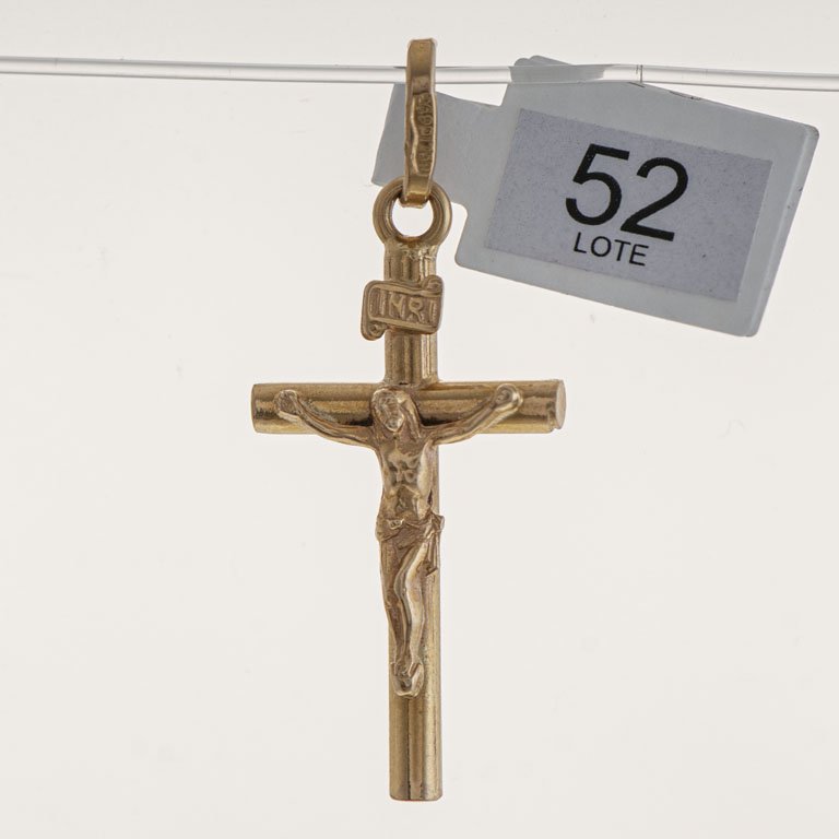 Lote siguiente: Cruz de oro 18k - Peso: 1,8gr