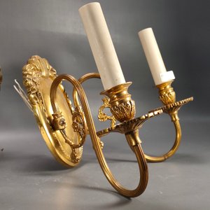 Par de Apliques de Bronce para Pared con Dos Luces Cada Uno - imagen 5