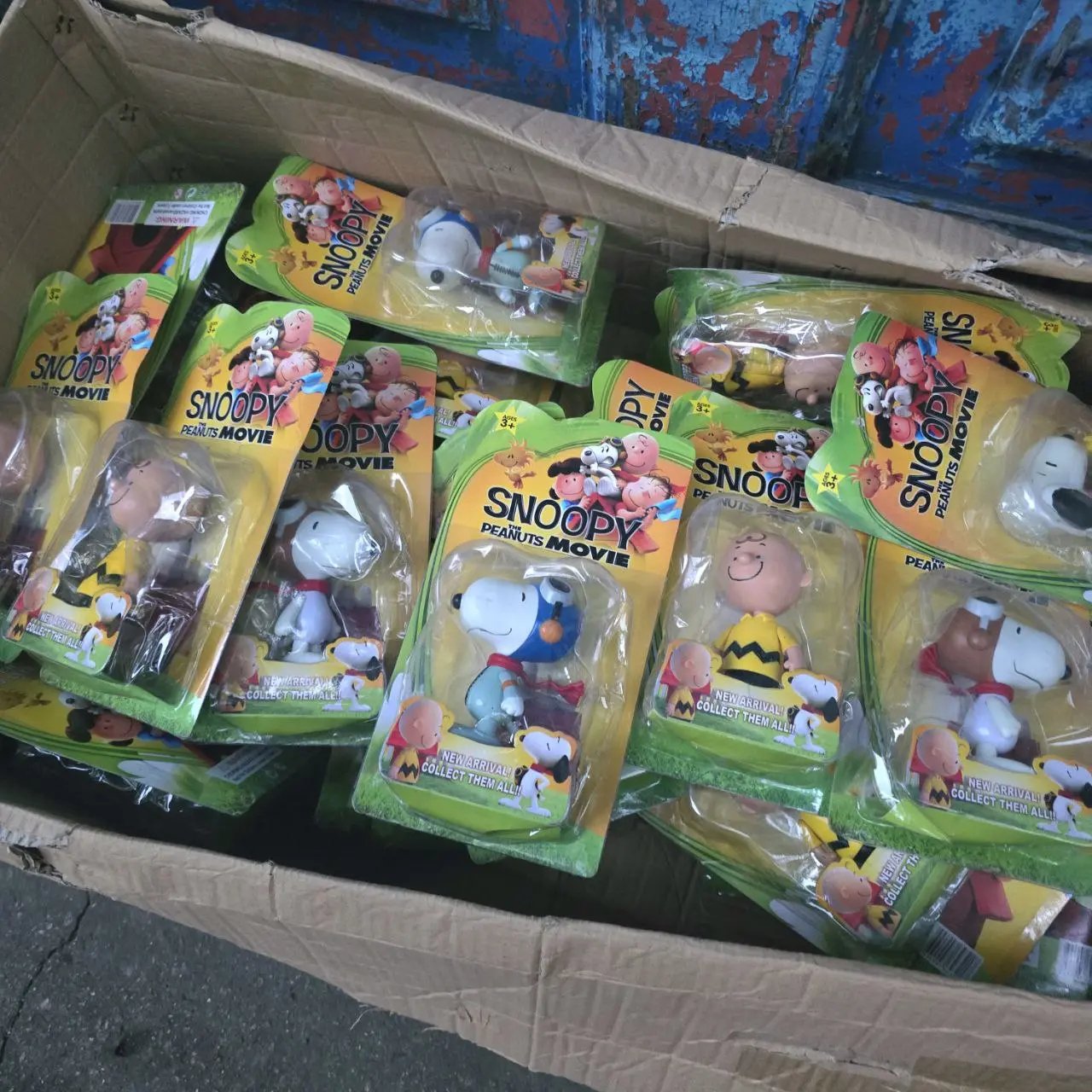 Figuras de Acción de Snoopy y Charlie Brown