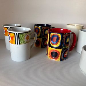 Lote de 9 Tazas con Diseños Variados - imagen 2