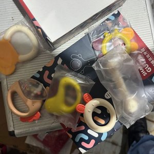 Lote de Sonajeros y Mordillos BFU para Bebé - imagen 2