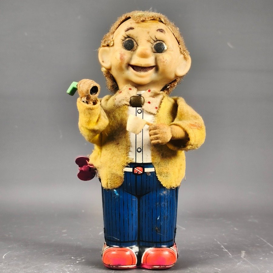 Item 17684 - Image 1