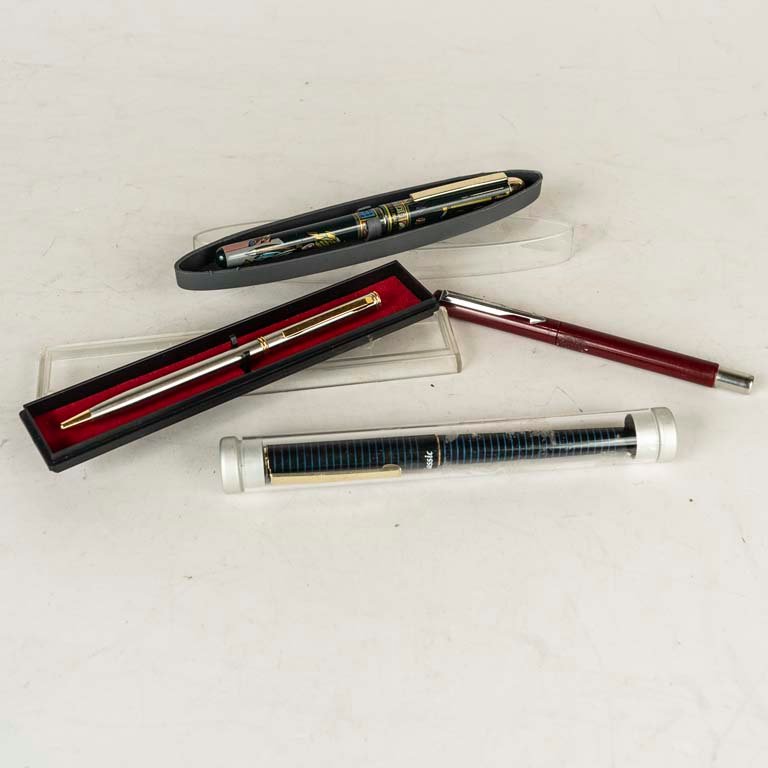Lote de 4 Lapiceras Varias (incluye Parker), 13 cm