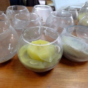 Lote de 12 Fanales de Vidrio con Velas - imagen 3