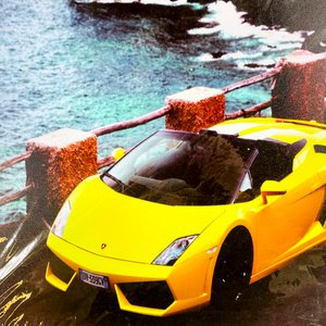 Tres Bastidores Decorativos con Motivos de Autos Deportivos - imagen 2