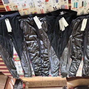 Calzas Femeninas Talle M con Paneles Brillantes y Lisos - imagen 2