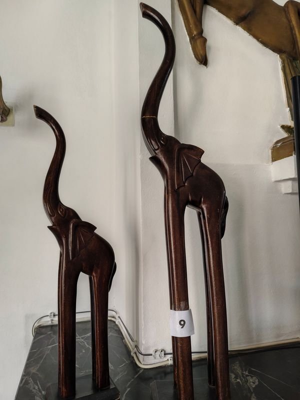 Pareja de Elefantes Decorativos en Madera de Bambú